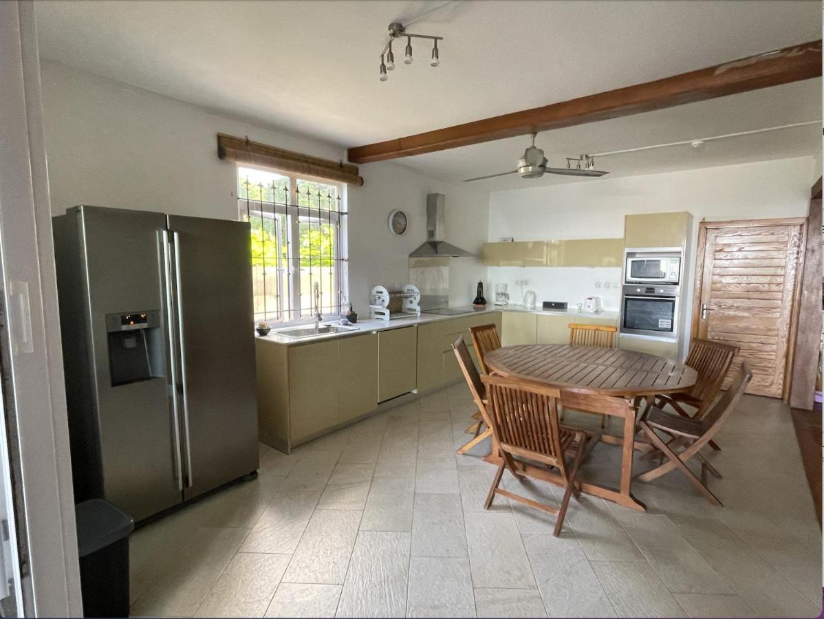 2 Bedroom Apartment -Villa Ibiza Тру д'О Дус Екстериор снимка